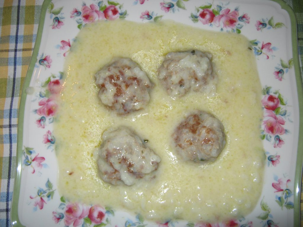 Γιουβαρλάκια αυγολέμονο συνταγή - ηχωμαγειρέματα