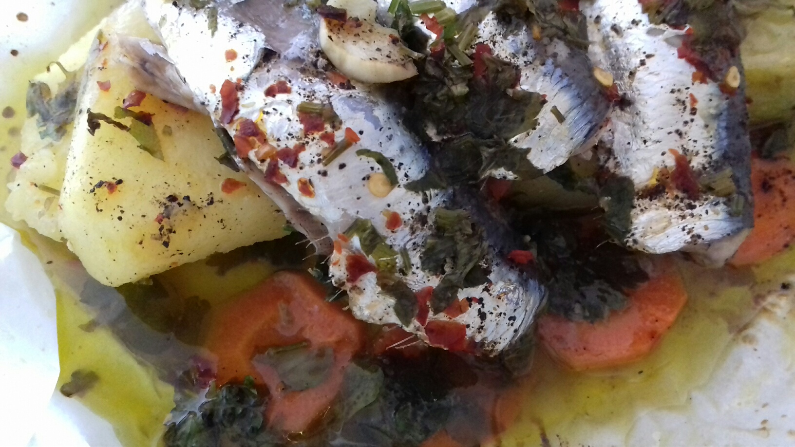 σαρδέλες με λαχανικά σε πουγκάκια - 21 - συνταγή ηχωμαγειρέματα