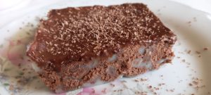 εύκολο γλυκό ψυγείου με μπισκότα σοκολάτας - 45